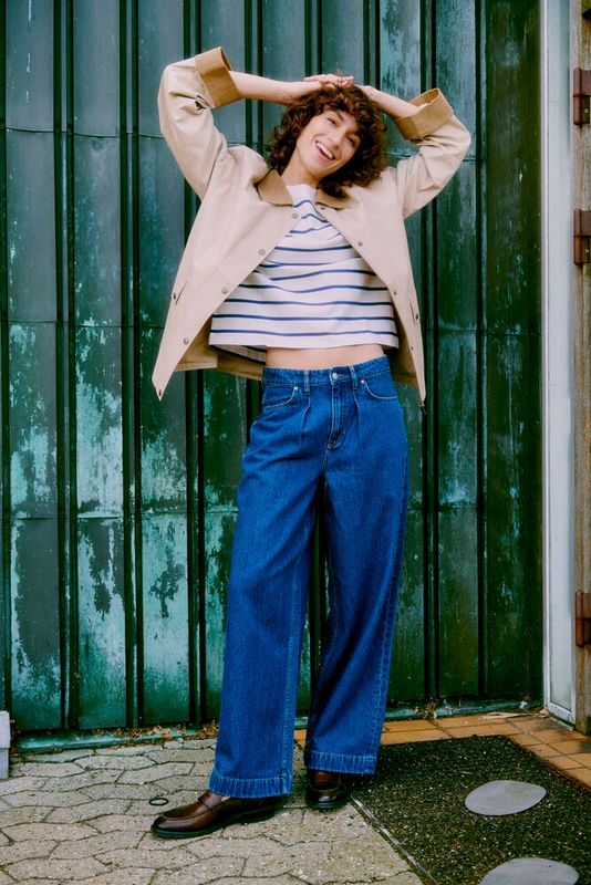 B. Young Etanni Jacket Humus