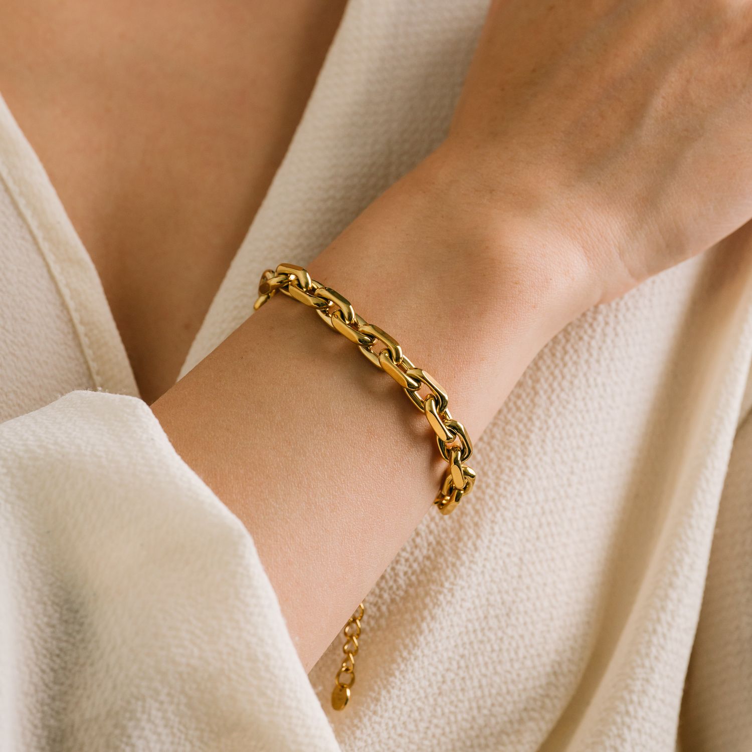 Lover's Tempo Waterproof Veya Chain Bracelet