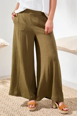 Tribal Wide Leg Flowy Pant Rainforest