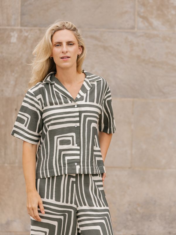 Shannon Passero Sunrise Shirt Adventure Olive