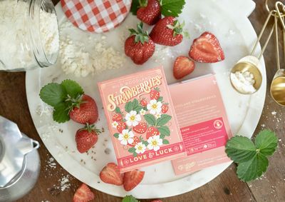 To &amp; From Gift Co. Seed Packets Strawberries