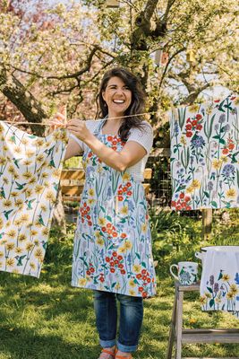 Danica Apron Chef Hummigbird