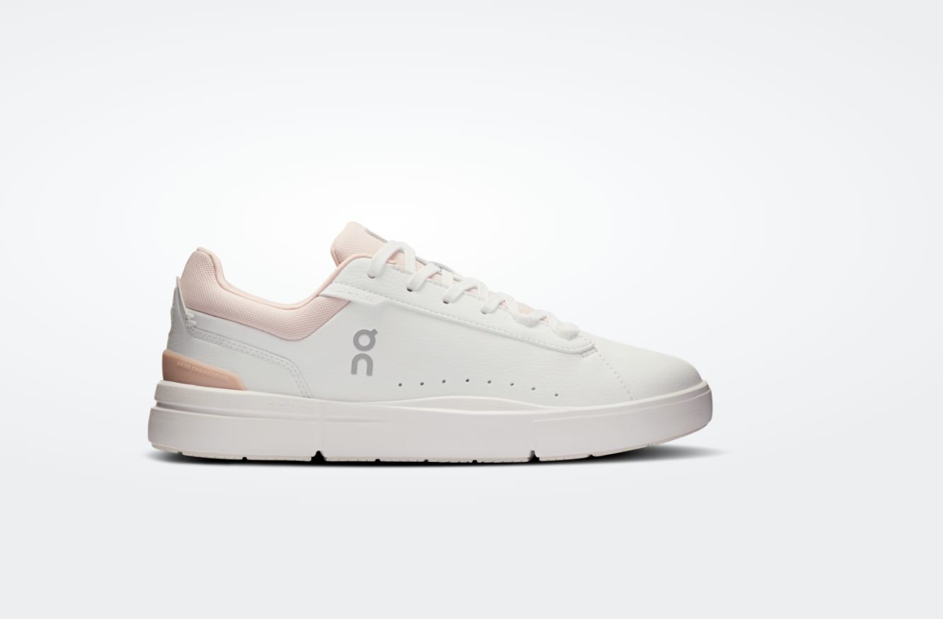 On The Roger Advantage Women White/Rosehip
