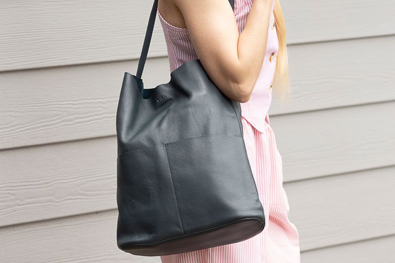 RISA Lila Pocket Leather Tote Moonlight Blue