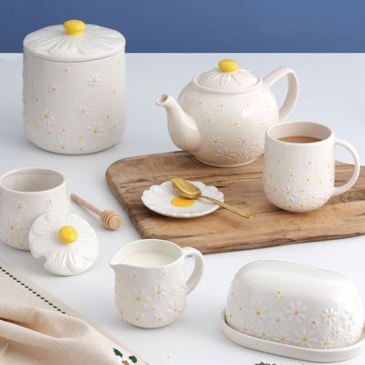 Price &amp; Kensington Daisy Storage Jar