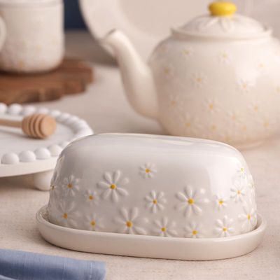 Price &amp; Kensington Daisy Butter Dish