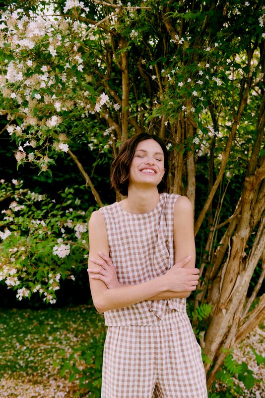 B. Young BYFalakka ONeck Top Woodsmoke Check