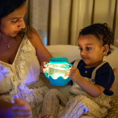 Glo Pals The Mini Sensory Play Jar Blue Lagoon