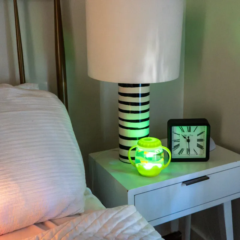 Glo Pals The Mini Sensory Play Jar Firefly