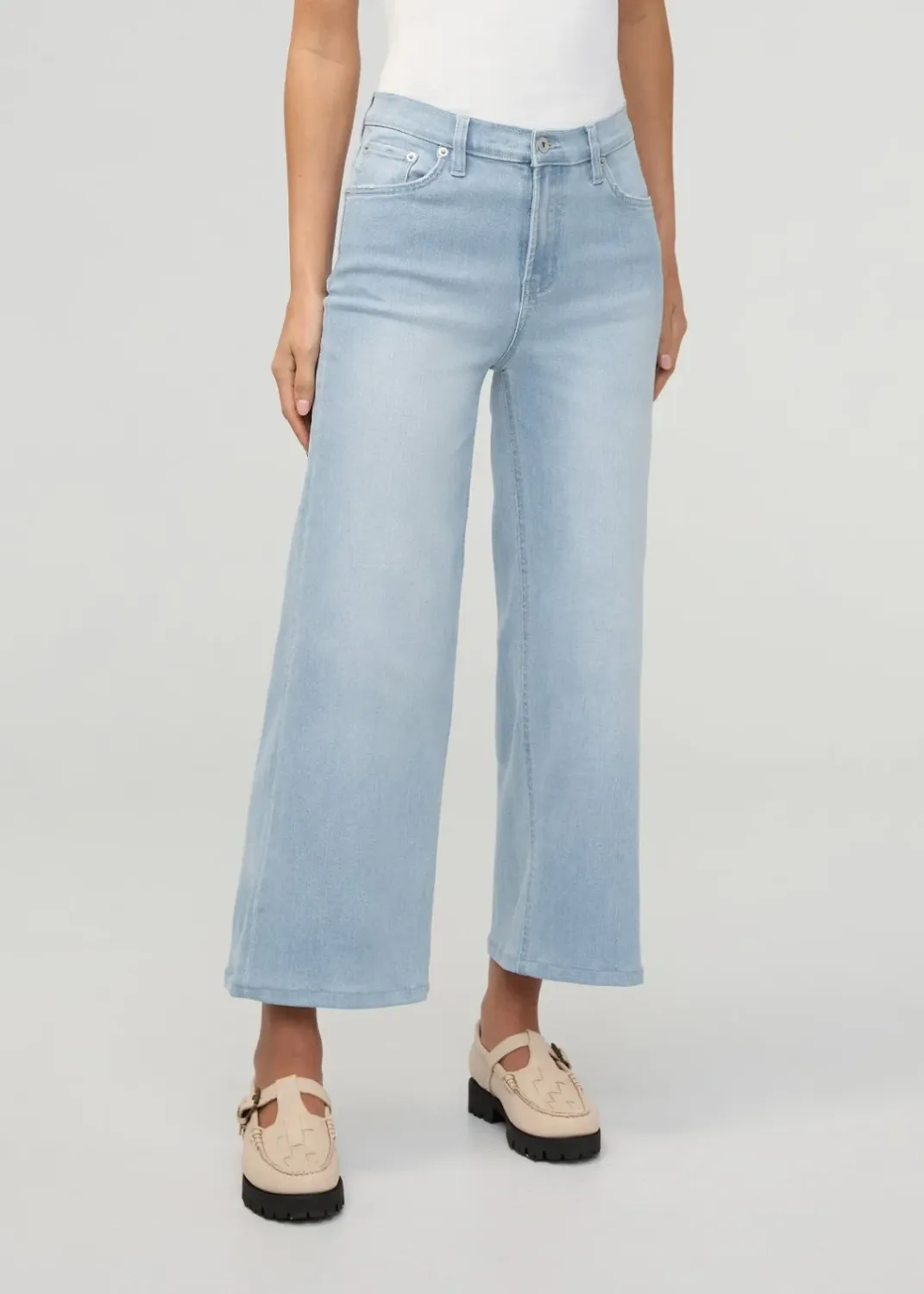 DUER Performance Denim + HR Wide Leg Crop Zephyr
