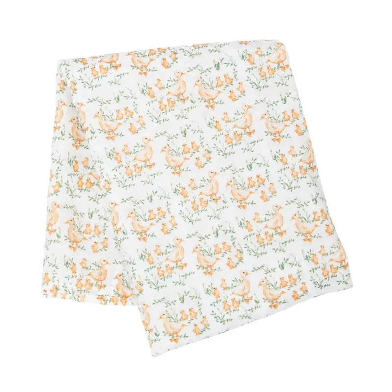 Lulujo Classic Muslin Swaddle Blanket Ducklings
