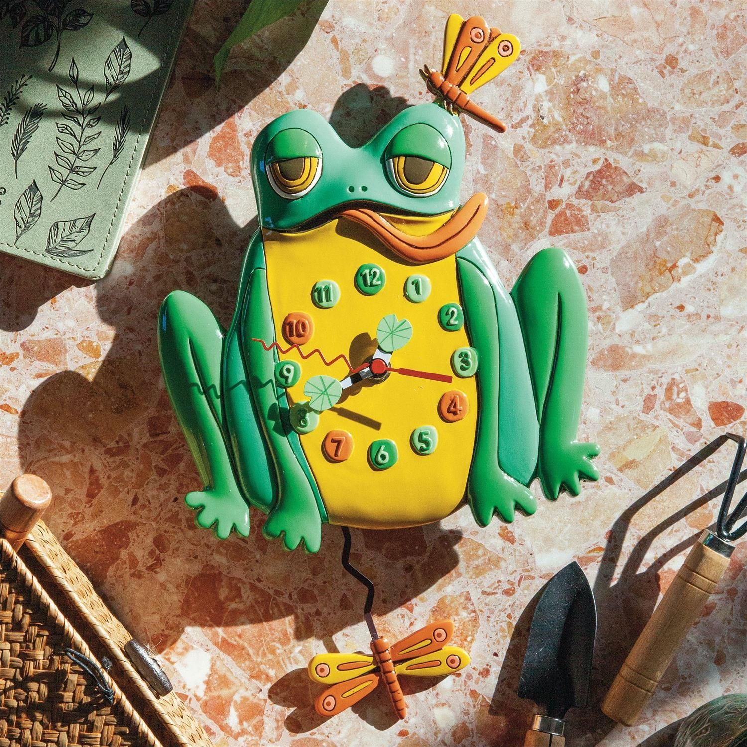 Allen Hop To It Clock