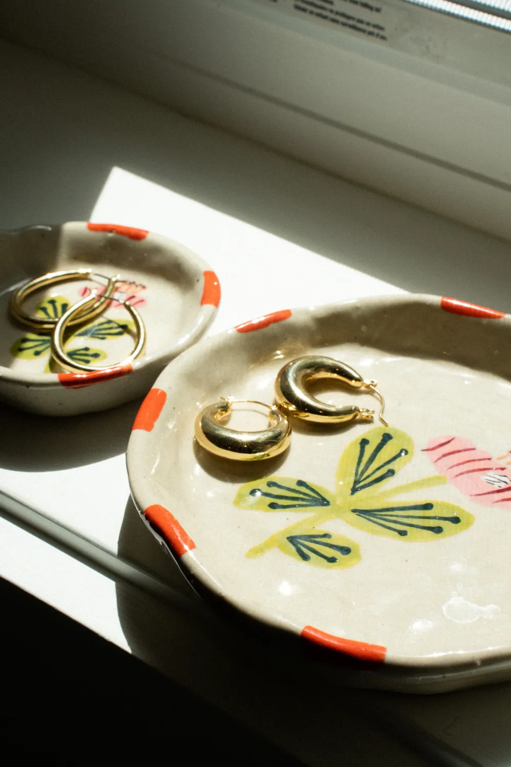 Indaba Flora Pottery Mini Dish Poppy Medium