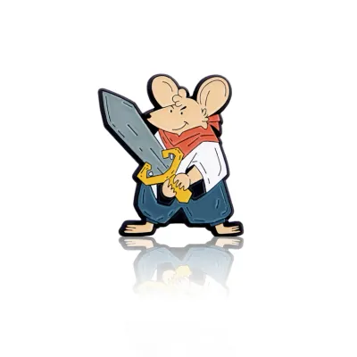 Adventurer Mouse with Sword PinBox