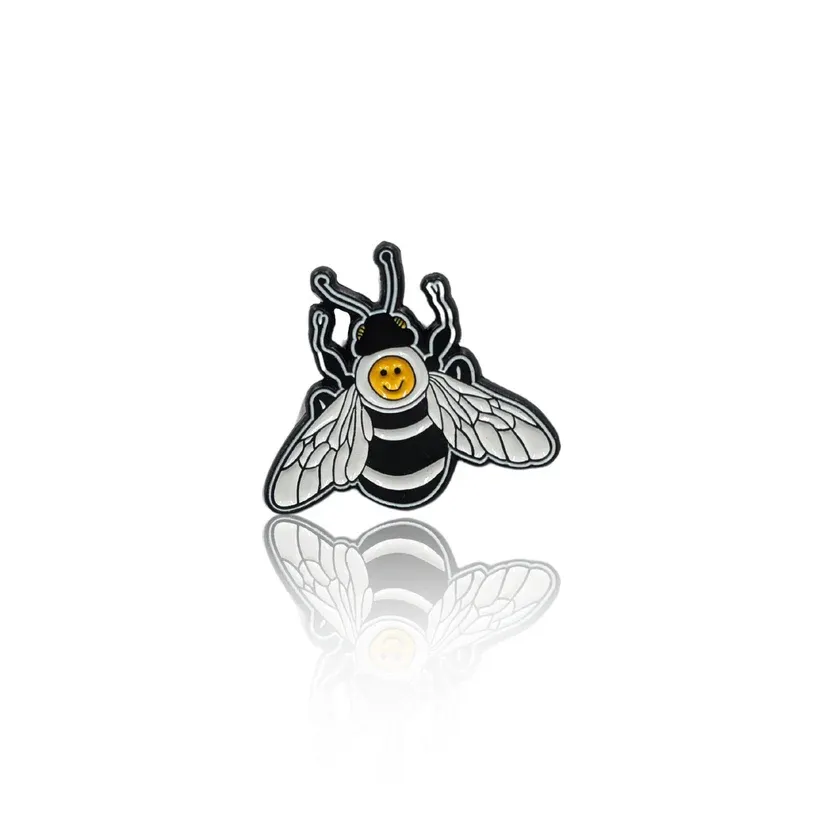 Smiling Bee PinBox