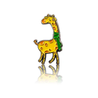 Giraffe in a Scarf PinBox