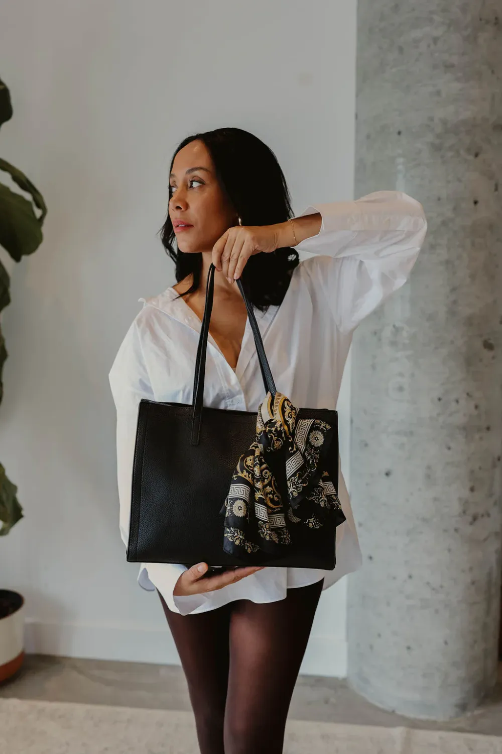 Caracoal Black Large Tote Bag