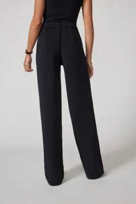 MPG Dreamweave Pleated Trouser