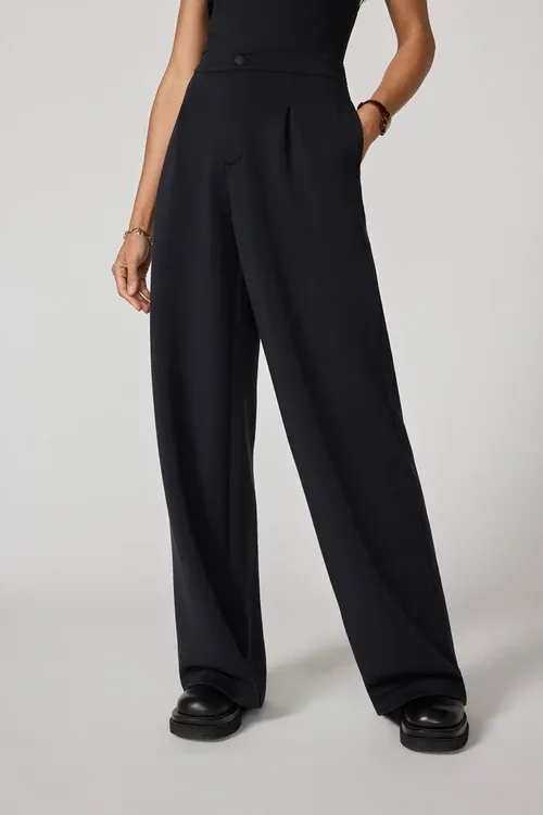 MPG Dreamweave Pleated Trouser MPG Dreamweave Pleated Trouser