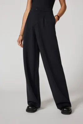 MPG Dreamweave Pleated Trouser MPG Dreamweave Pleated Trouser
