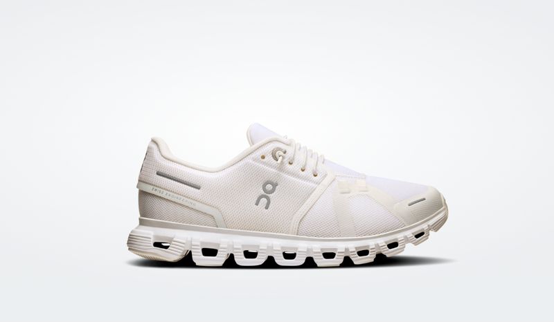On Cloud 6 Wide Women White/White