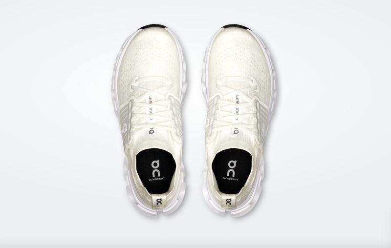 On Cloudswift 4 Women White/White