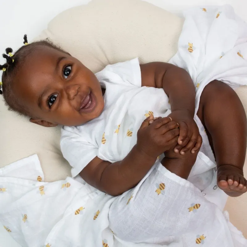Lulujo Classic Muslin Swaddle Blanket Bees