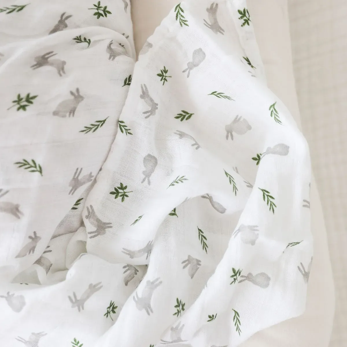 Lulujo Classic Muslin Swaddle Blanket Bunnies Lulujo Classic Muslin Swaddle Blanket Bunnies
