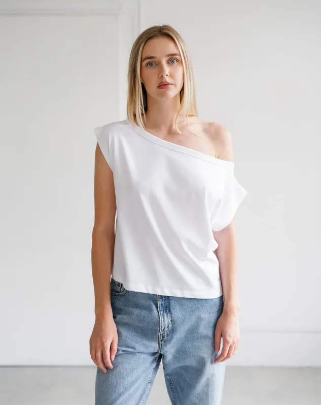 Brunette the Label Off The Shoulder Tee White