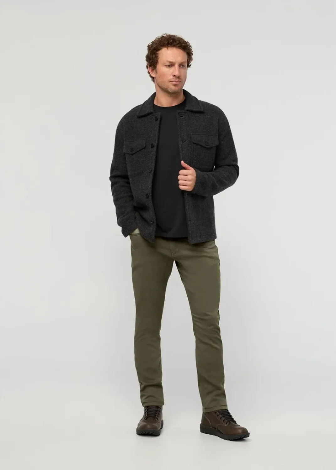 DUER No Sweat Athletic Taper Kelp
