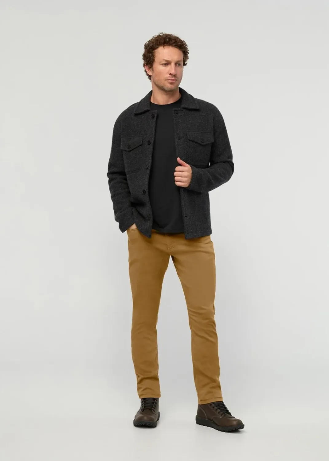 DUER No Sweat Athletic Taper Caramel