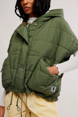 Free People Happy Trails Ponco Ivy