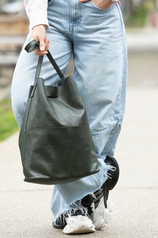 RISA Lila Pocket Leather Tote Hunter Green