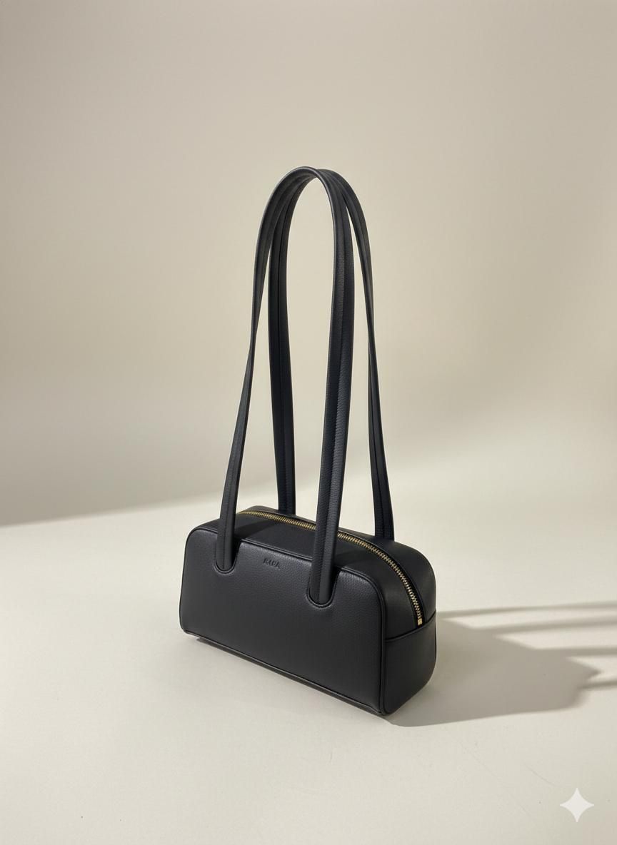 RISA Lilie Bowler Bag Black Leather