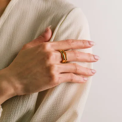 Lover's Tempo Waterproof Coral Ring Set