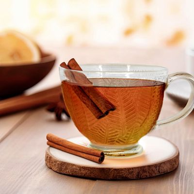 CH'A Footed Tea Leaf Mug