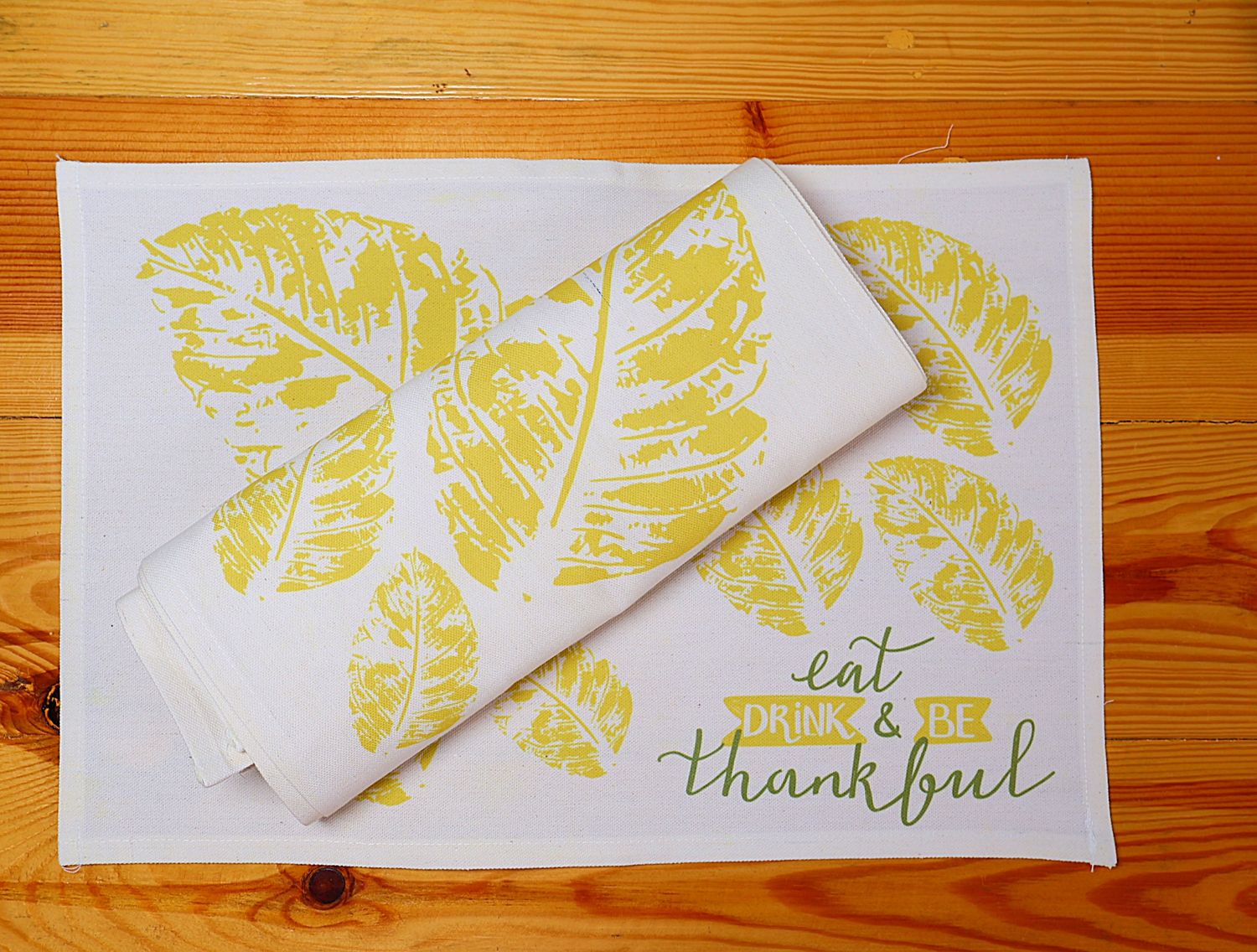 Botanical Print Canvas Placemat