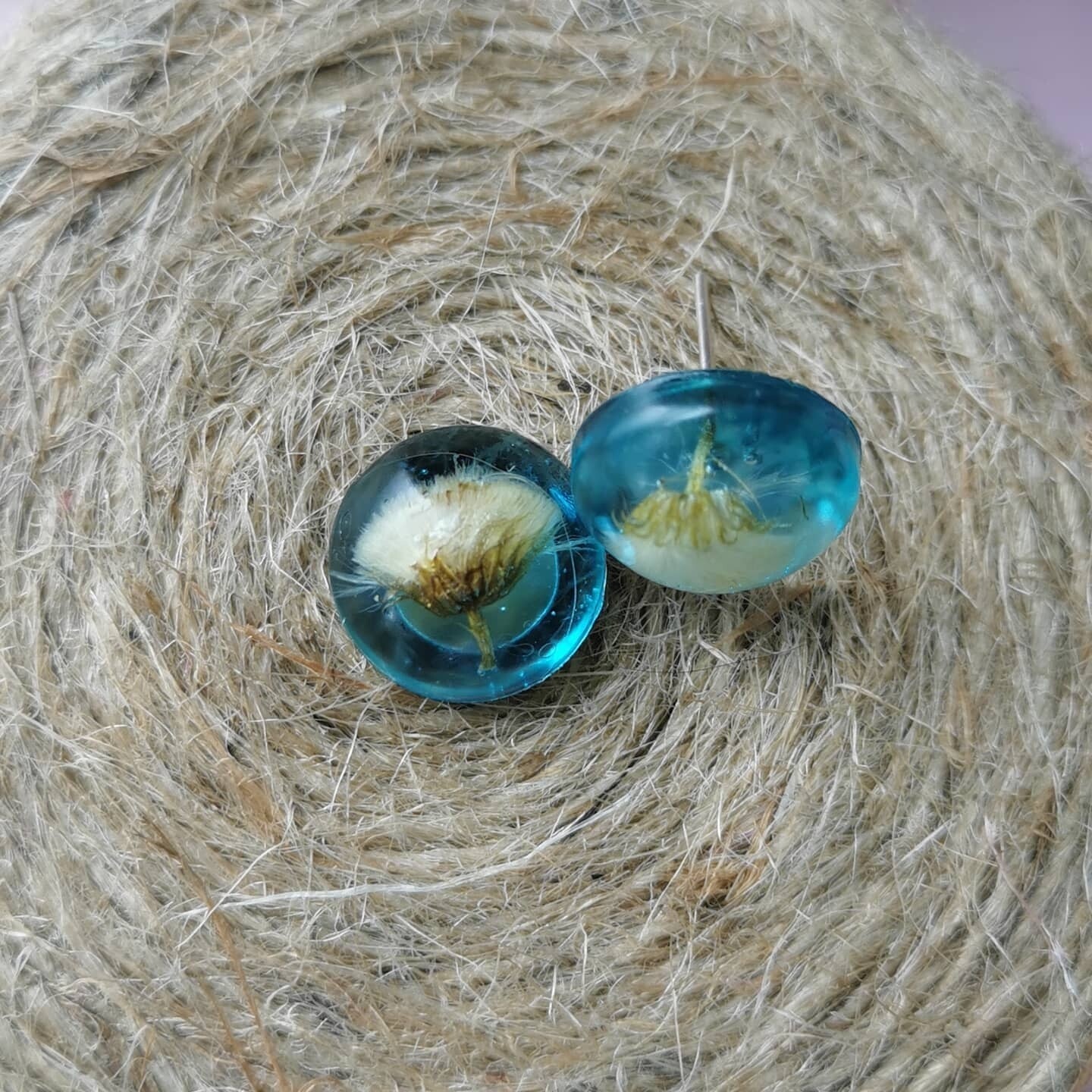 Light blue mini dandelions stud earrings.