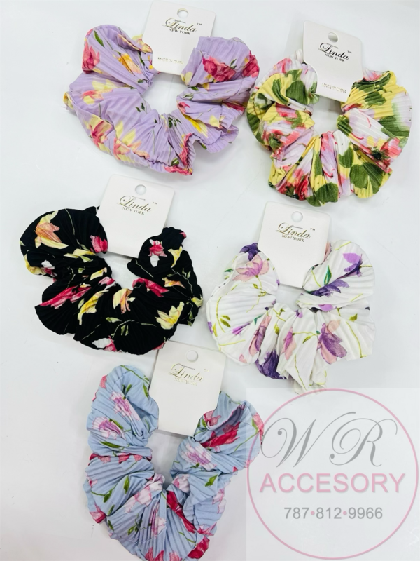 SC5787129 Scrunchies