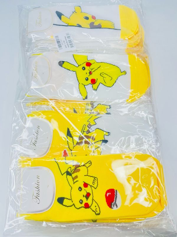 KNV-5901 Medias de pikachu 12Pcs 