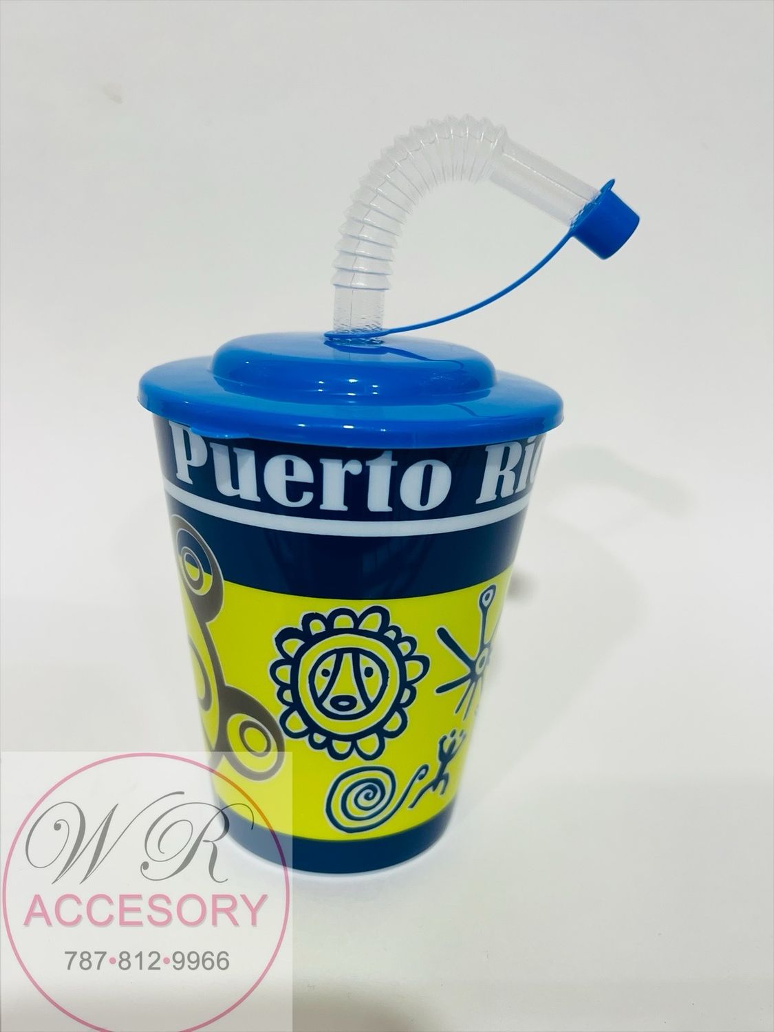 23397-4 Small plastic cup with lid &amp; straw Azul