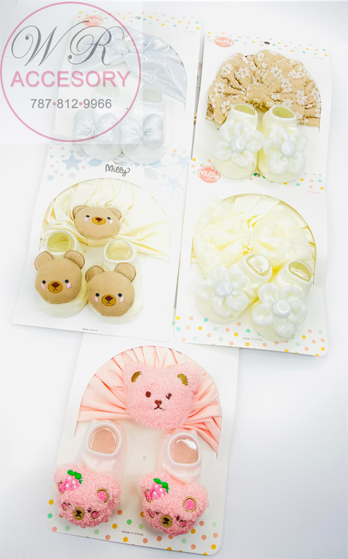 HMBE0004 Gorritos + Medias 6 pcs