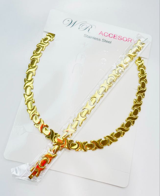 Gargantilla GOLD #24