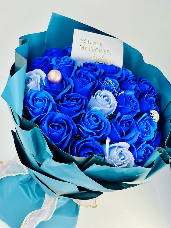 SLP-7292 flower bouquet blue 1pcs