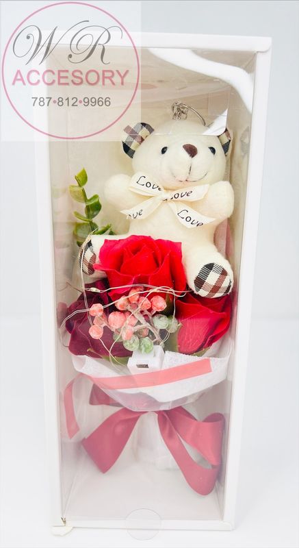 SLP-7386 1pcs Bear + Rose Rojo