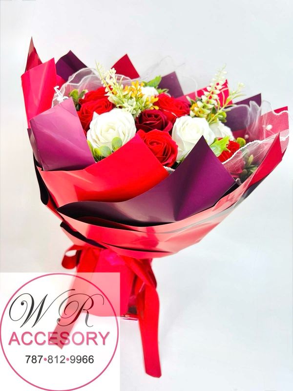 SLP-7587 Flower Bouquet Red 1 pcs