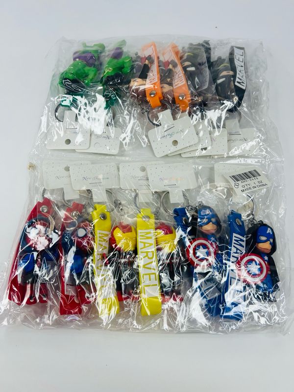 ANV-0648 Llaveros 12pcs