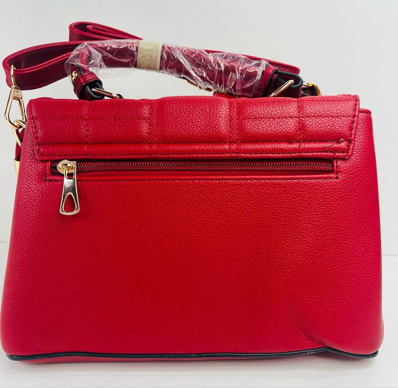 C2466 RD RED Carrera 