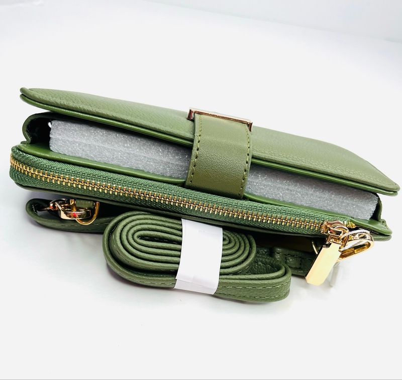 W2346 GREEN  Wallet Viajera