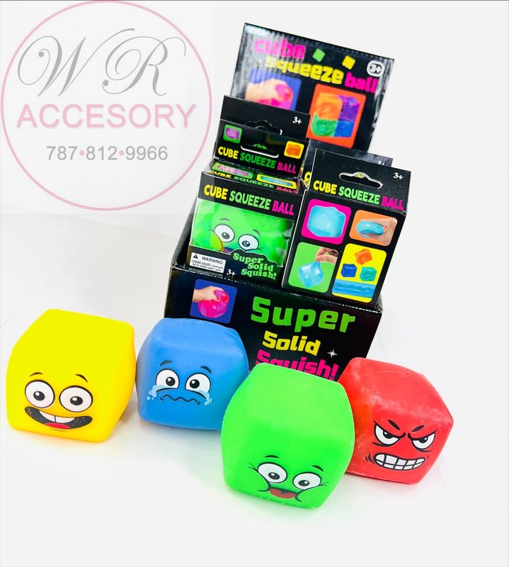 ETC-3452 / TY-0063 Cube Face Squishy 12 pcs